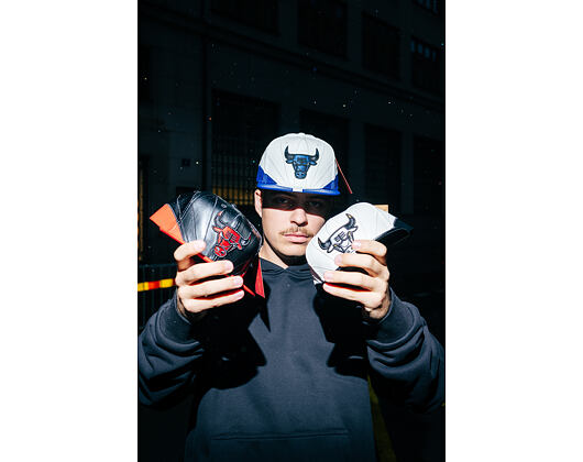 Kšiltovka Mitchell & Ness - NBA Day 12  Bulls - Chicago Bulls - White-Blue