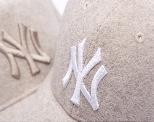 Kšiltovka New Era - MLB Melton Wool 9FORTY - NY Yankees - Stone / White