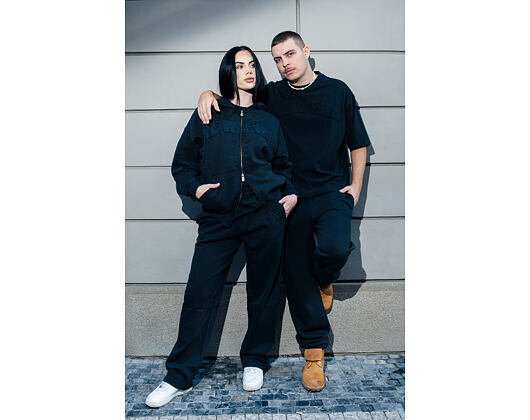 Triko New Era - Branded Washed Oversized Tee - Black