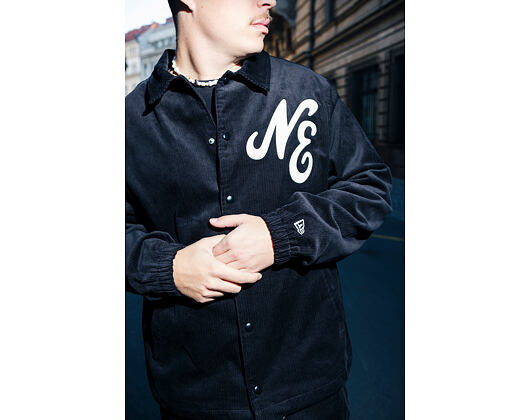 Bunda New Era - Branded Cord Coach Jacket - Black