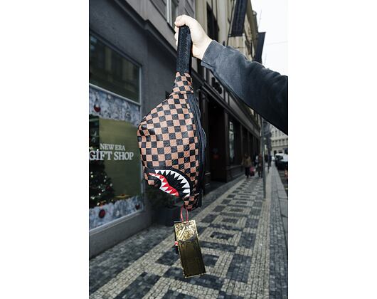 Ledvinka Sprayground Check 2 Emboss Savvy Crossbody