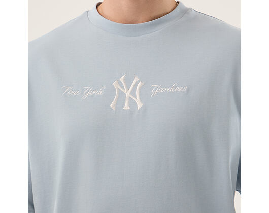 Triko New Era - MLB Script Oversized Tee - NY Yankees - Sky Blue