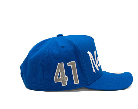 Kšiltovka Mitchell & Ness - Player Script Hwc - NBA - Dallas Mavericks - Dirk Nowitzki - Blue