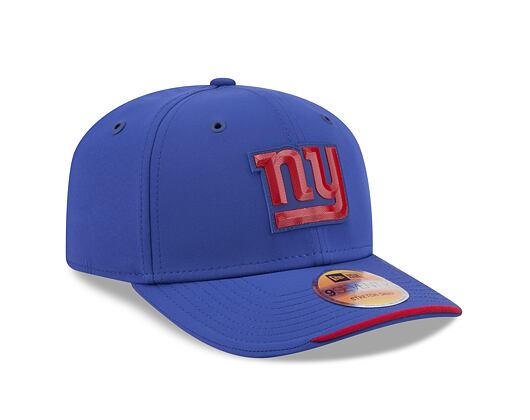 Kšiltovka New Era - NFL 2026 Sideline 9SEVENTY Stretch-Snap - NY Giants - Team Color