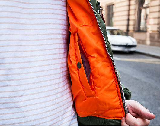 Zimní Bomber Alpha Industries MA-1 Sage Green (-5° C)