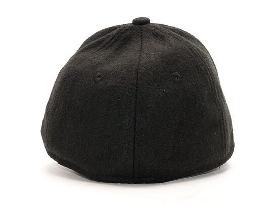 Kšiltovka New Era Team Melton Suede Oakland Raiders Black 39THIRTY Stretchfit
