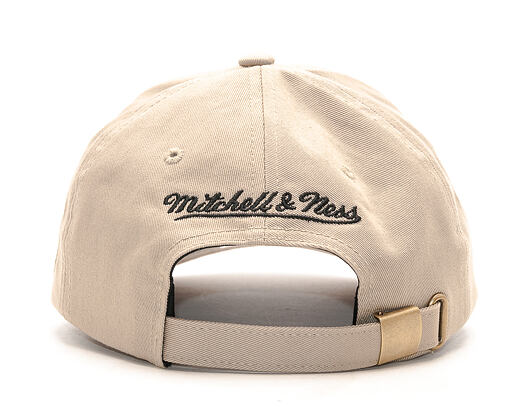 Kšiltovka Mitchell & Ness Rock Font Dad Hat New York Knicks Khaki Strapback