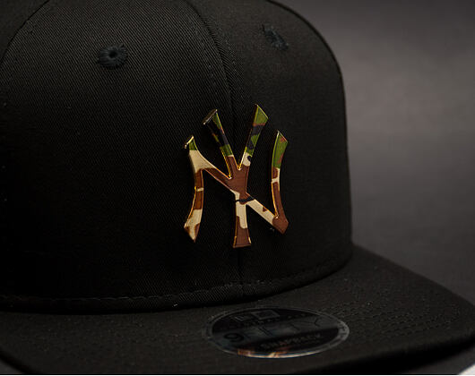 Kšiltovka New Era Camo Metal Logo New York Yankees 9FIFTY Black Snapback