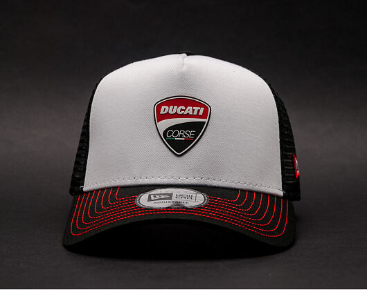 Kšiltovka New Era Corse Ducati 9FORTY TRUCKER White/Black Snapback