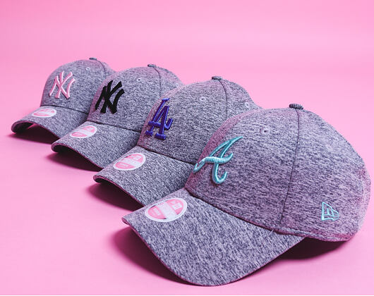 Dámská Kšiltovka New Era Tech Jersey New York Yankees 9FORTY Gray/Pink Strapback