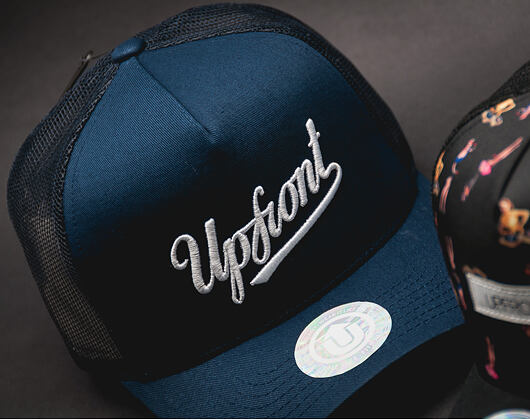 Kšiltovka UPFRONT Pin-Up Vinyl Baseball Trucker Black Snapback