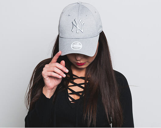 Dámská Kšiltovka New Era Jersey Essential New York Yankees 9FORTY Gray/Gray Strapback
