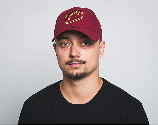 Kšiltovka New Era The League Cleveland Cavaliers Red C Logo 9FORTY Official Team Colors Strapback