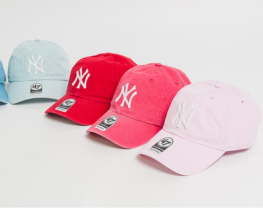 Kšiltovka 47 Brand New York Yankees Clean Up Berry Strapback