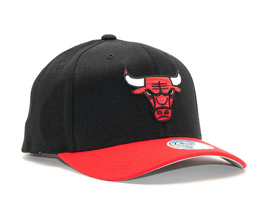 Kšiltovka Mitchell & Ness Chicago Bulls 2 Tone 110 Black/Red Snapback