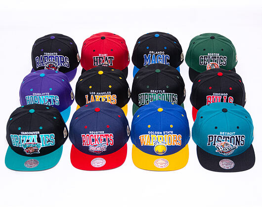 Kšiltovka Mitchell & Ness INTL226 Vancouver Grizzlies HWC Team Arch Snapback