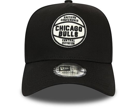Kšiltovka New Era FORTY A-Frame Chicago Bulls Felt Patch Trucker OTC/Off White