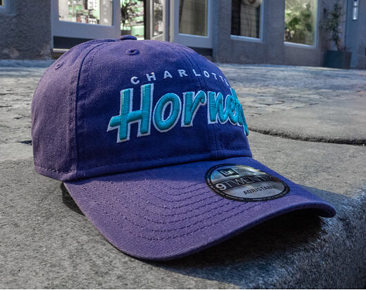 Kšiltovka New Era 9TWENTY Charlotte Hornets Hardwood Script OTC