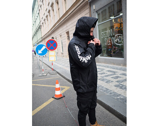 Bunda Helly Hansen Yu Ervik Jacket 990 Black