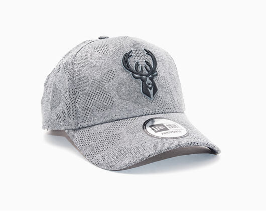 Kšiltovka New Era 9FORTY Trucker Milwaukee Bucks Engineered Plus