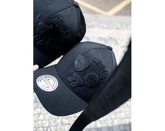 Kšiltovka Mitchell & Ness Brooklyn Nets 717 Varsity ID 110