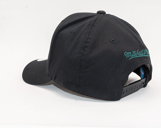 Kšiltovka Mitchell & Ness Michigan State Spartans 653 Monochrome 110