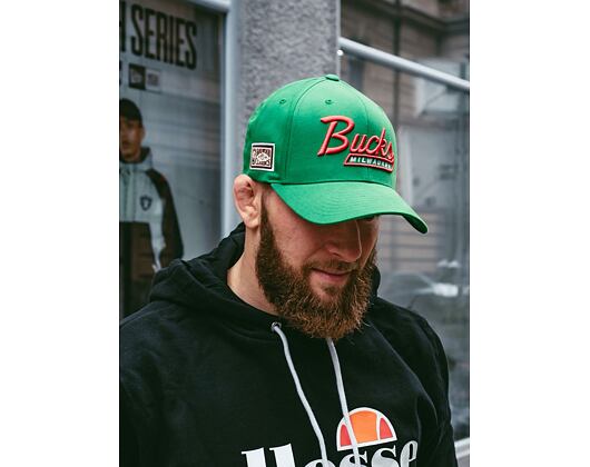 Kšiltovka Mitchell & Ness Milwaukee Bucks 831 Vintage Tailscript Green
