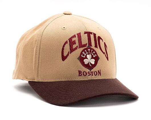 Kšiltovka Mitchell & Ness INTL849 Boston Celtics Embrace 110 Snapback