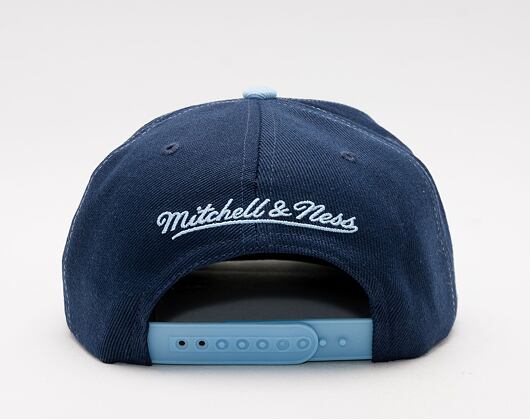 Kšiltovka Mitchell & Ness Sharktooth Snapback North Carolina Tar Heels Navy/Light Blue