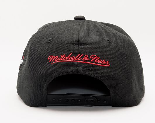 Kšiltovka Mitchell & Ness The Finals Snapback Chicago Bulls Black