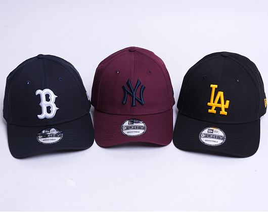 Kšiltovka New Era 9FORTY MLB League Essential New York Yankees Maroon