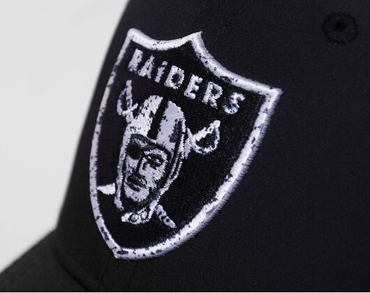 Kšiltovka New Era 9FORTY Black and White Las Vegas Raiders Strapback Black