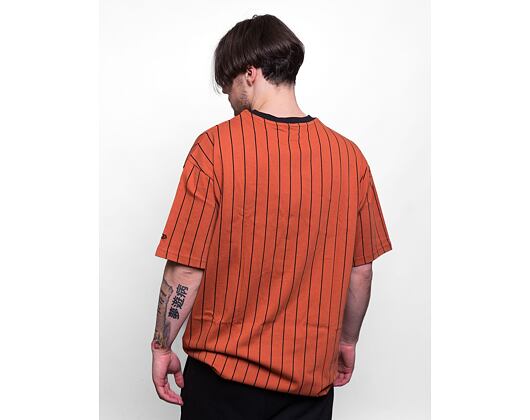 Triko New Era Pinstripe Oversized Tee Redwood / Black