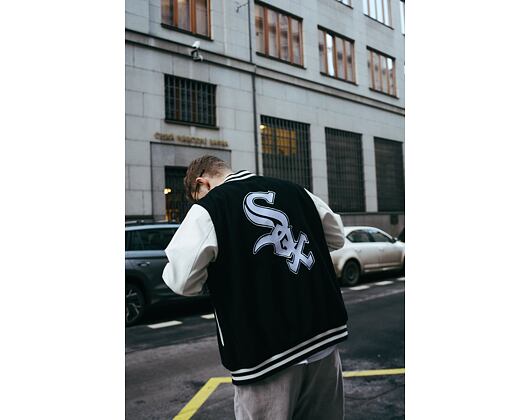 Bunda New Era Heritage Varsity Jacket Chicago White Sox Black / Off White