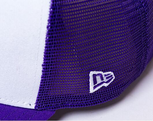 Kšiltovka New Era - NBA Team Clear 9FORTY Trucker - LA Lakers - White / Red