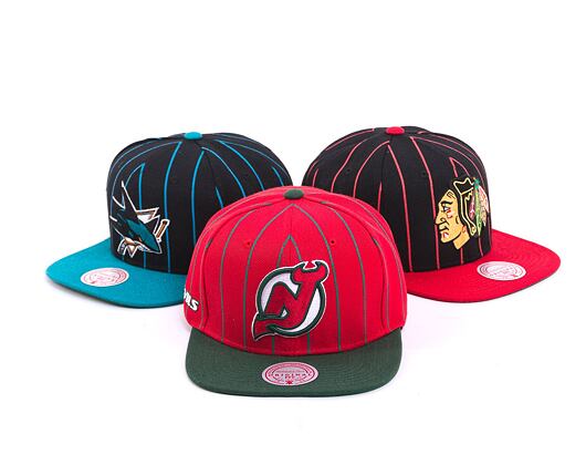 Kšiltovka Mitchell & Ness NHL TEAM PIN SNAPBACK DEVILS Red