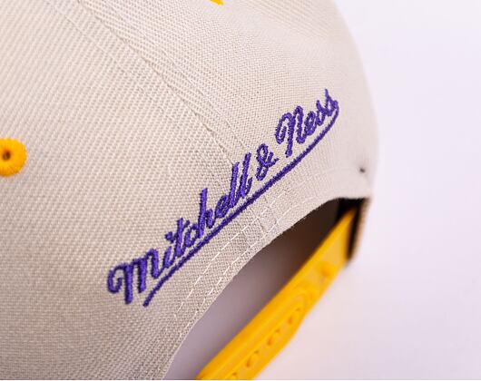 Kšiltovka Mitchell & Ness NBA Pop Panel Snapback Los Angeles Lakers Off White