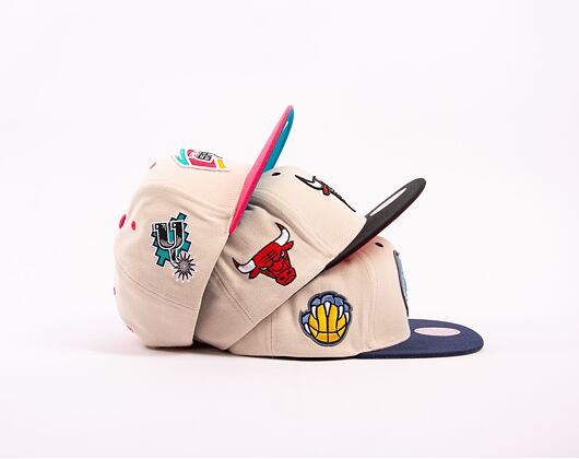 Kšiltovka Mitchell & Ness NBA Sail 2 Tone Snapback Hwc San Antonio Spurs Off White