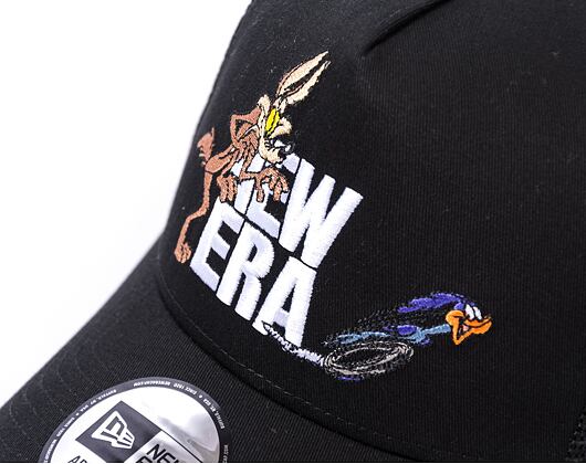 Kšiltovka New Era 9FORTY A-Frame Trucker Looney Tuners - Willy the Coyote Black / White