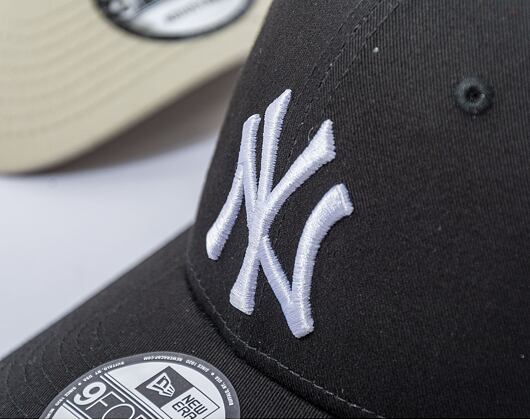 Kšiltovka New Era 9FORTY League Basic New York Yankees Strapback Black / Optic White