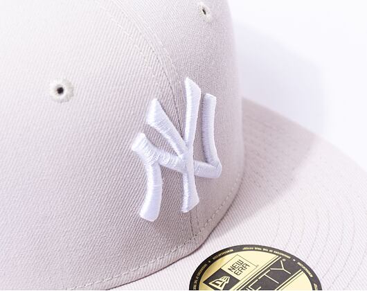 Kšiltovka New Era - MLB Essential 59FIFTY - NY Yankees - Stone / White