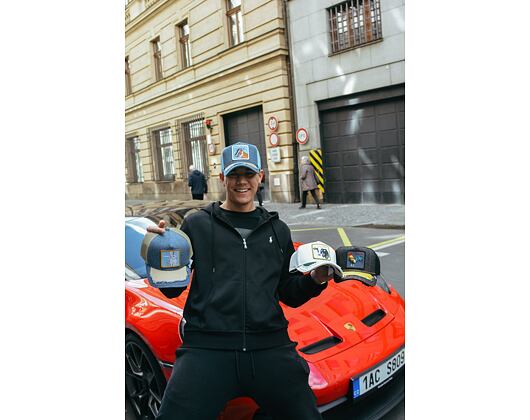 Kšiltovka Goorin - Silky Cock Trucker - Black