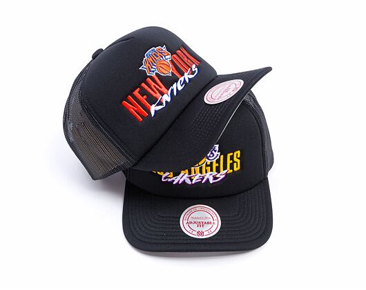 Kšiltovka Mitchell & Ness - New York Knicks - Year Of The Snake Trucker - Black
