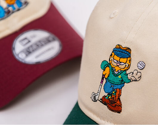 Kšiltovka New Era - Garfield at Golf Course 9TWENTY - Cream / Dark Green