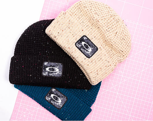 Kulich Oakley - Ellipse Patch Waffle Beanie - Blackout