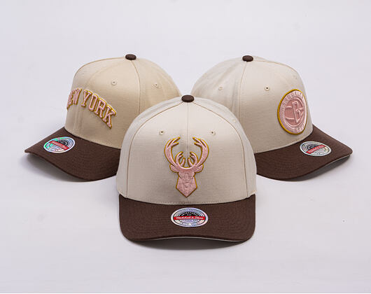Kšiltovka Mitchell & Ness - Blush Sand Classic Red - Milwaukee Bucks - Sand/Brown
