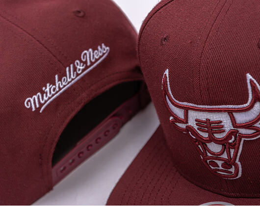 Kšiltovka Mitchell & Ness - NBA Fashion Basic Snapback - Chicago Bulls - Dark Purple