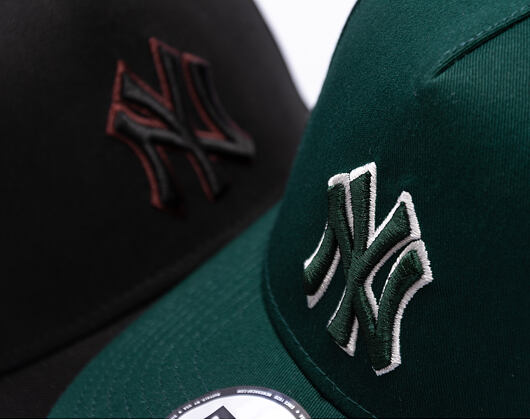 Kšiltovka New Era - MLB Team Outline 9FORTY A-Frame - NY Yankees - Dark Green / Stone