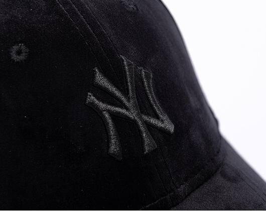 Dámská Kšiltovka New Era - MLB Velour 9FORTY - NY Yankees - Black