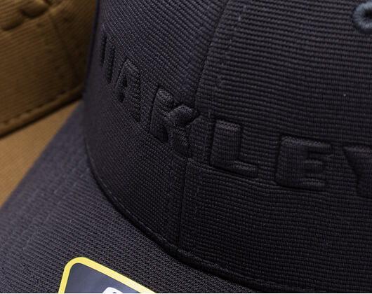 Kšiltovka Oakley - Bark Embossed Hat - Pitch Black/Flame Red